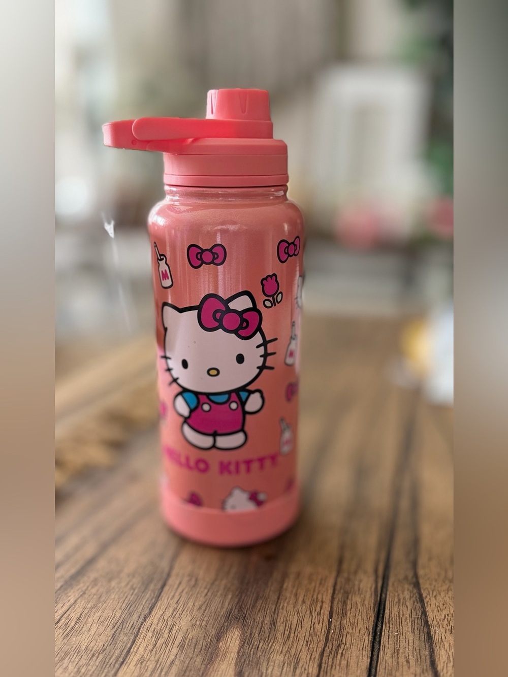Sanrio Hello Kitty Coral Pink Insulated for coffee